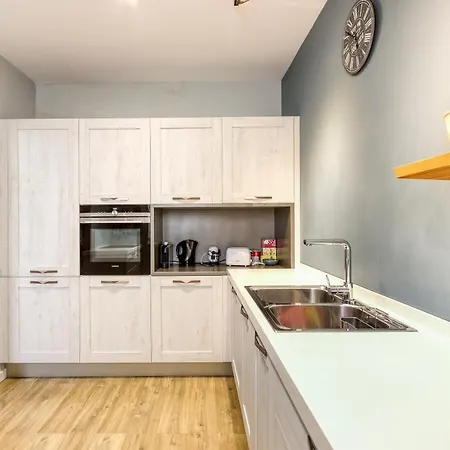 A Lovely, Designer & Central 2br With Wifi By 360 Estates * Gzira